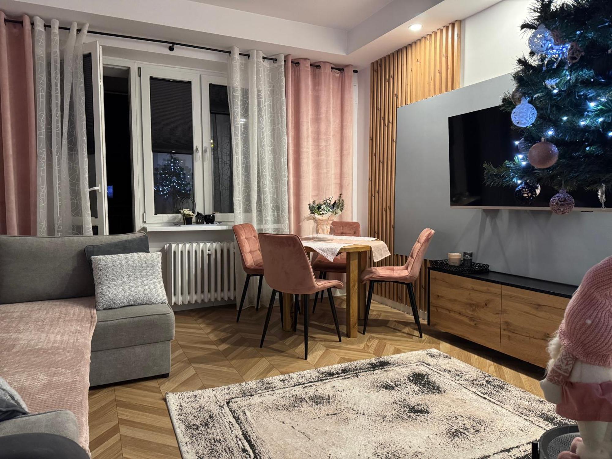Apartament Na Rzut Beretem Od Zamojskiej Starowki Zamość Exterior photo